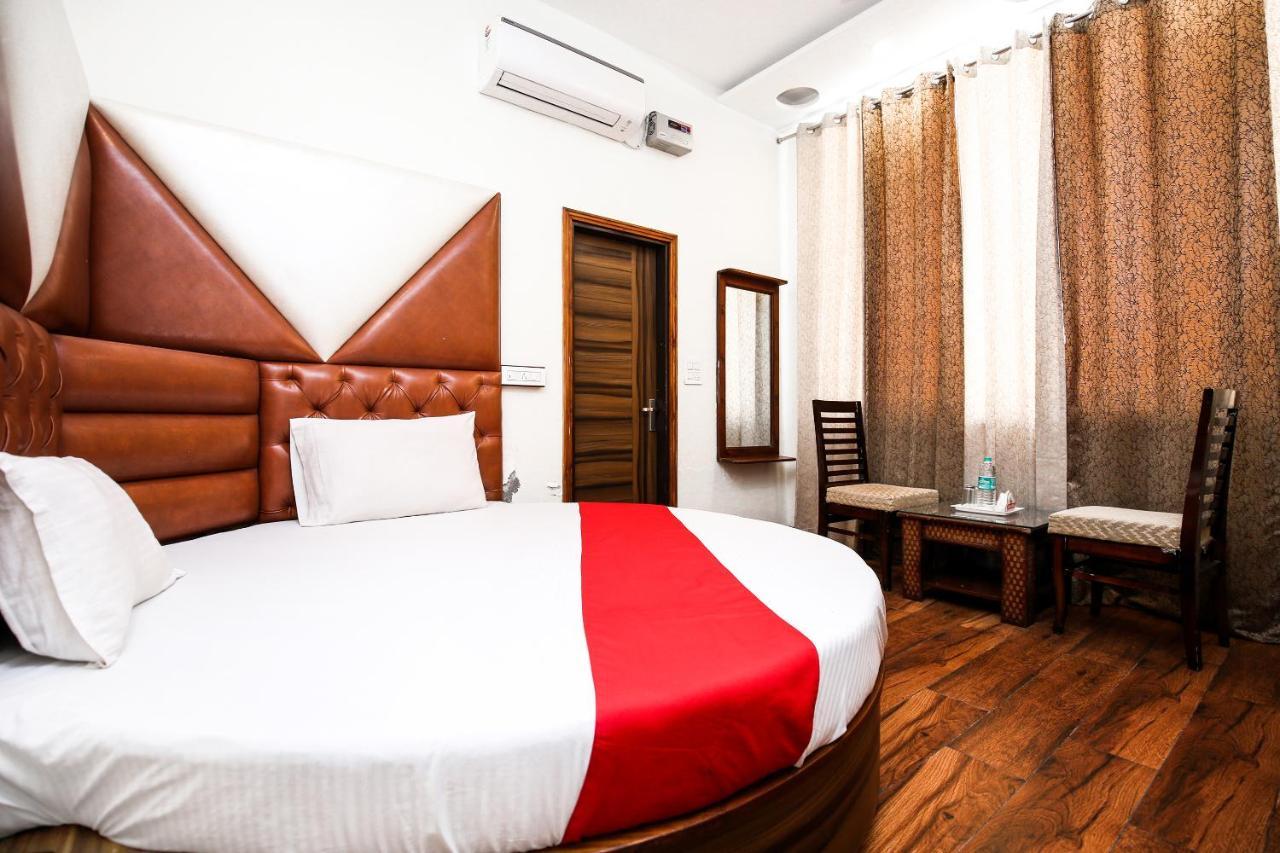 Hotel Woodcrest Zirakpur Chandigarh - Luxury Rooms Zewnętrze zdjęcie