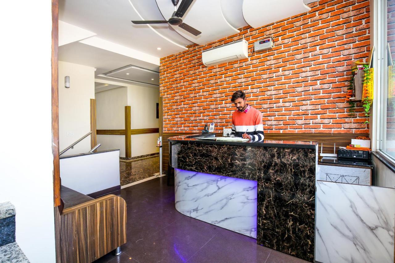 Hotel Woodcrest Zirakpur Chandigarh - Luxury Rooms Zewnętrze zdjęcie